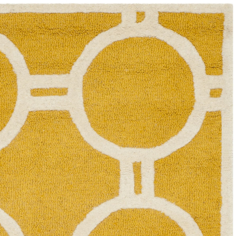 Hand-Tufted Gold and Ivory Round Wool Area Rug, 59 in