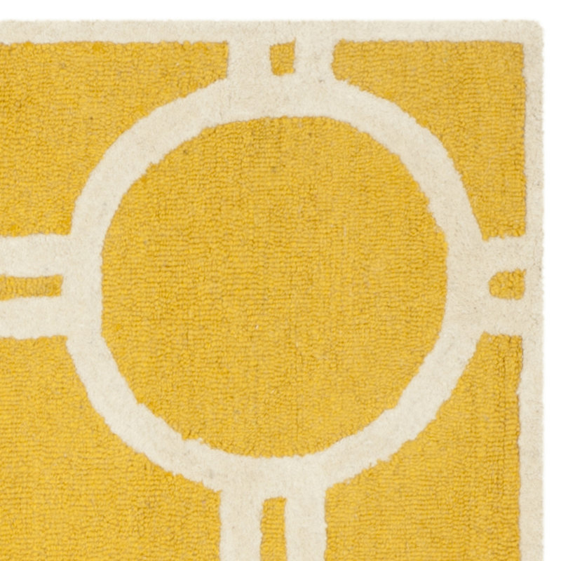 Hand-Tufted Gold and Ivory Round Wool Area Rug, 59 in