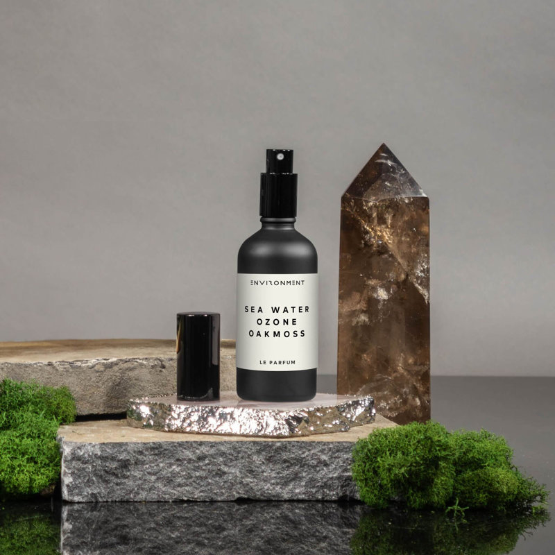 100mL Black Room Spray with Sea Water and Oakmoss