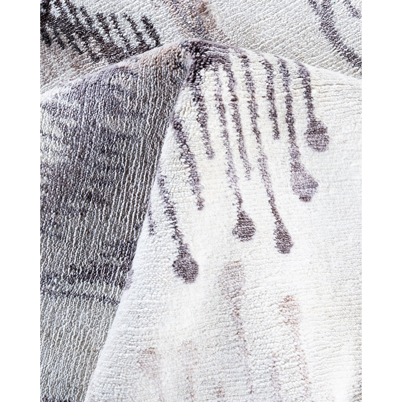 Gray Hand-Knotted Silk Rectangular Area Rug