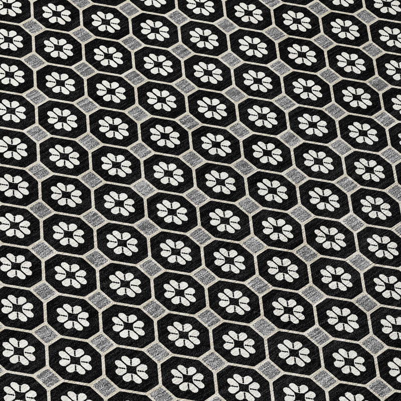 Black Synthetic Flat Woven 5' x 7' Washable Rug