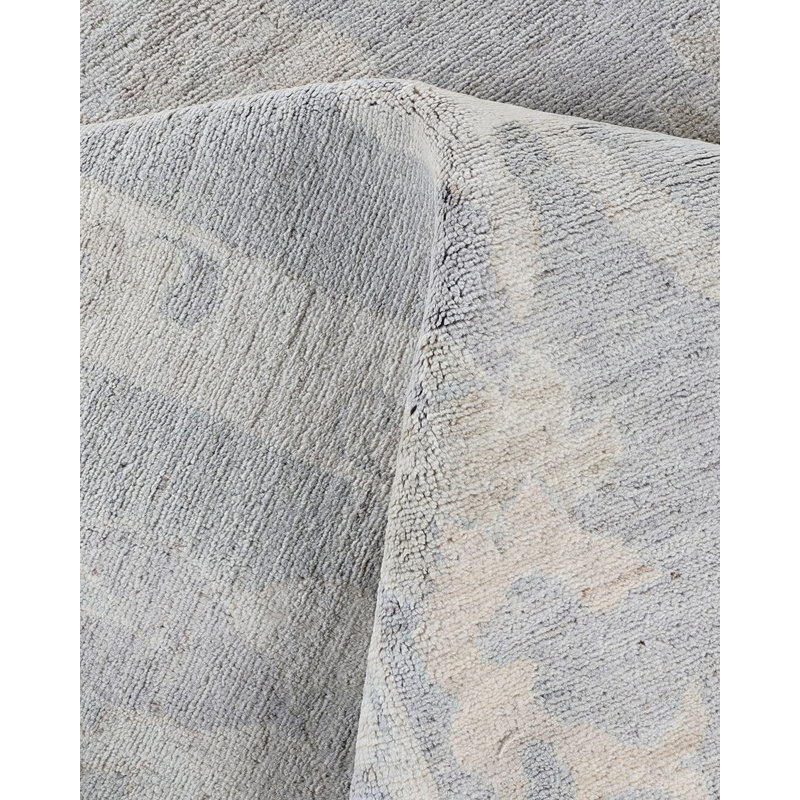 Gray Floral Hand-Knotted Wool Rectangular Area Rug