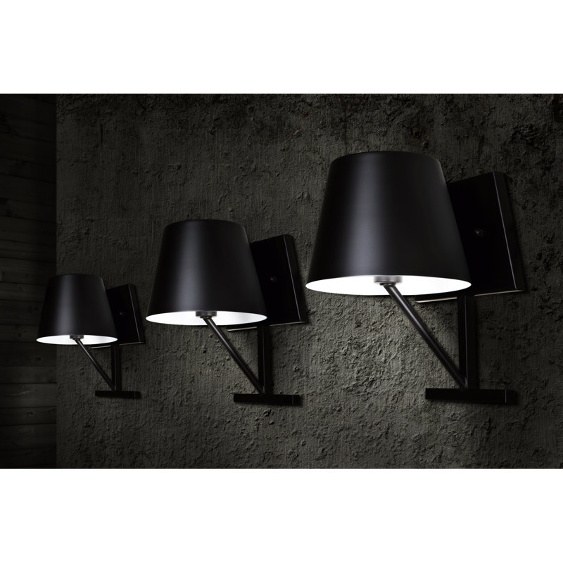 Concom Matte Black Dimmable Steel Wall Sconce