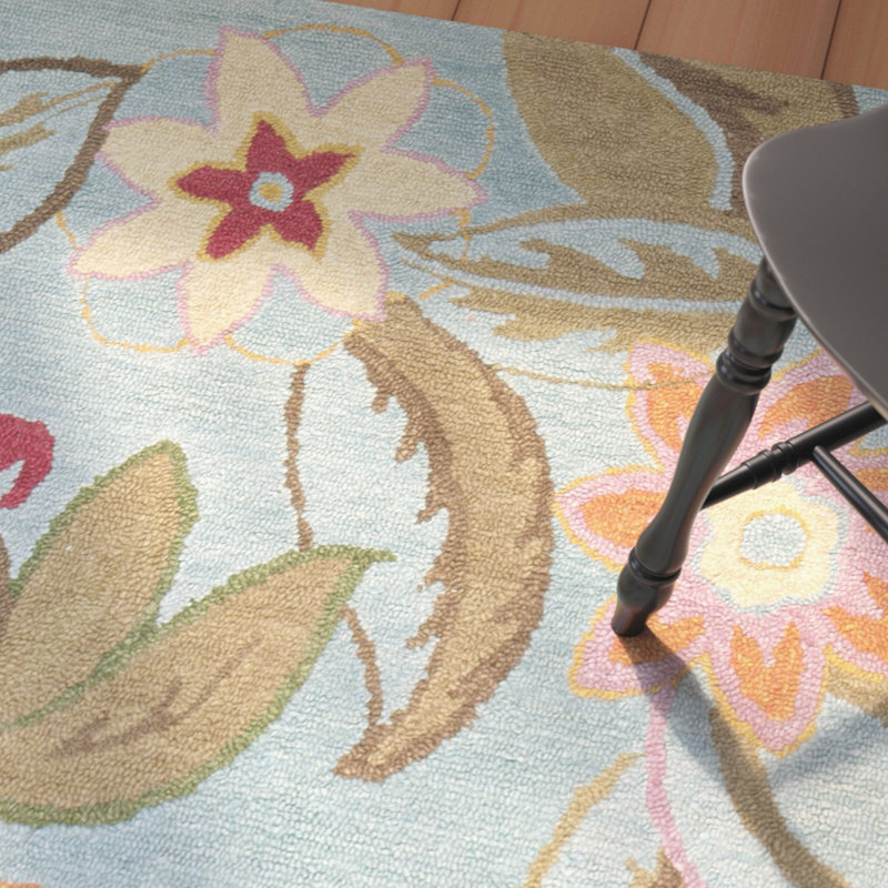 Handmade Blue Floral Tufted Wool Round Rug