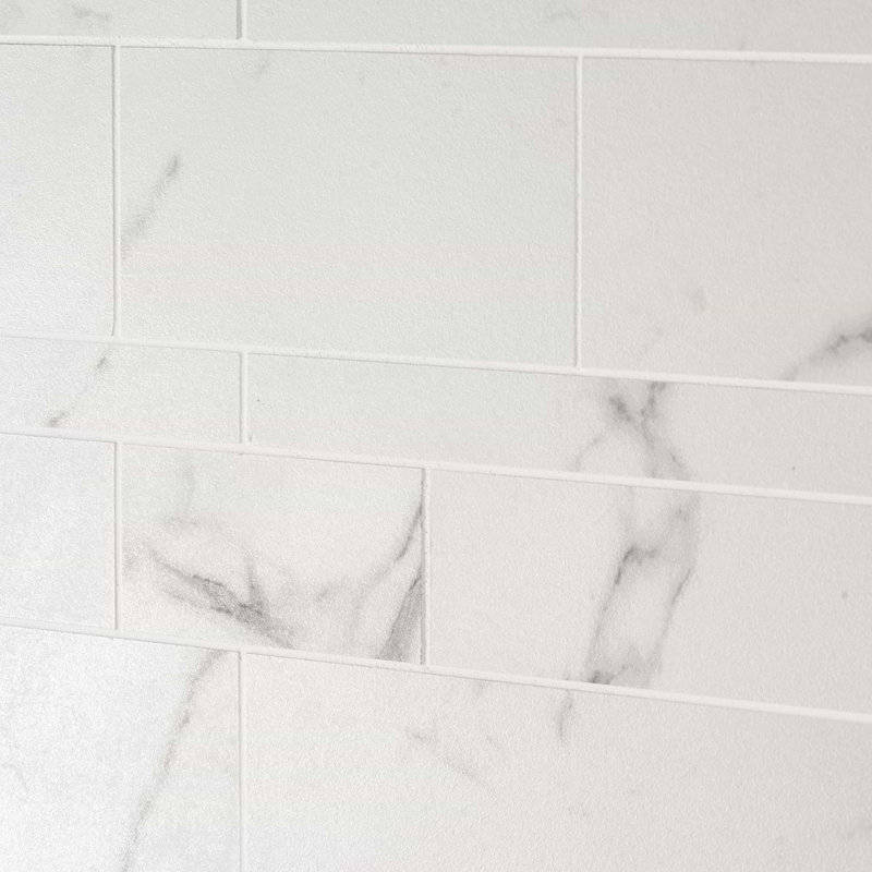 Saroshi Statuario Venato Matte Porcelain Marble Look Mosaic Tile