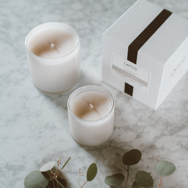 Classic White Soy Candle with Amber Scent