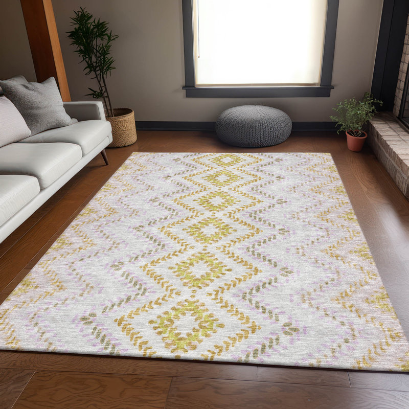 Pearl Synthetic Rectangular Washable Rug with Geometric Pattern