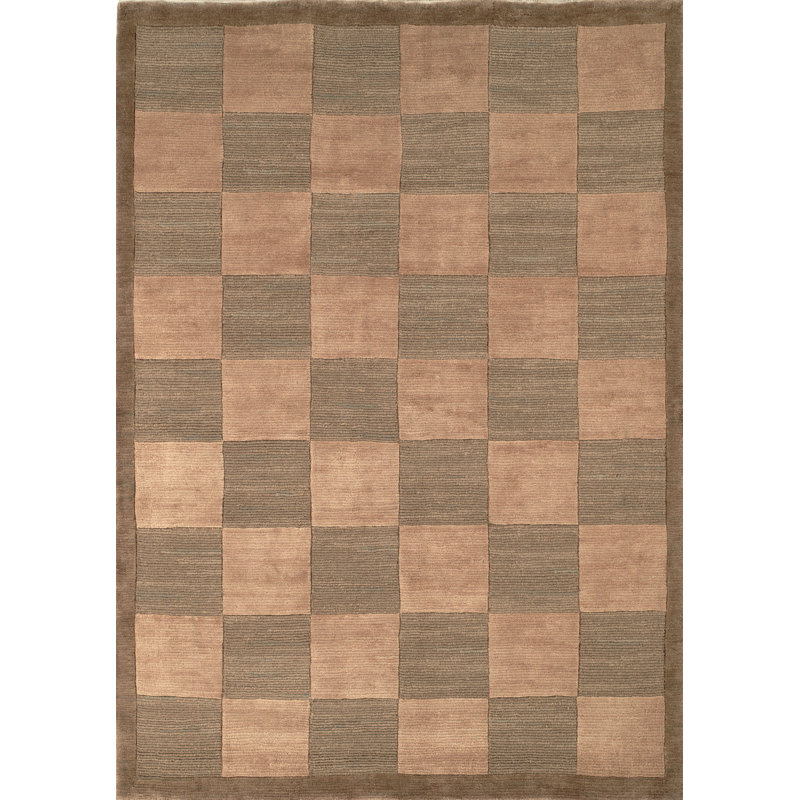 Heathered Green and Beige Checker Wool 4' x 6' Area Rug