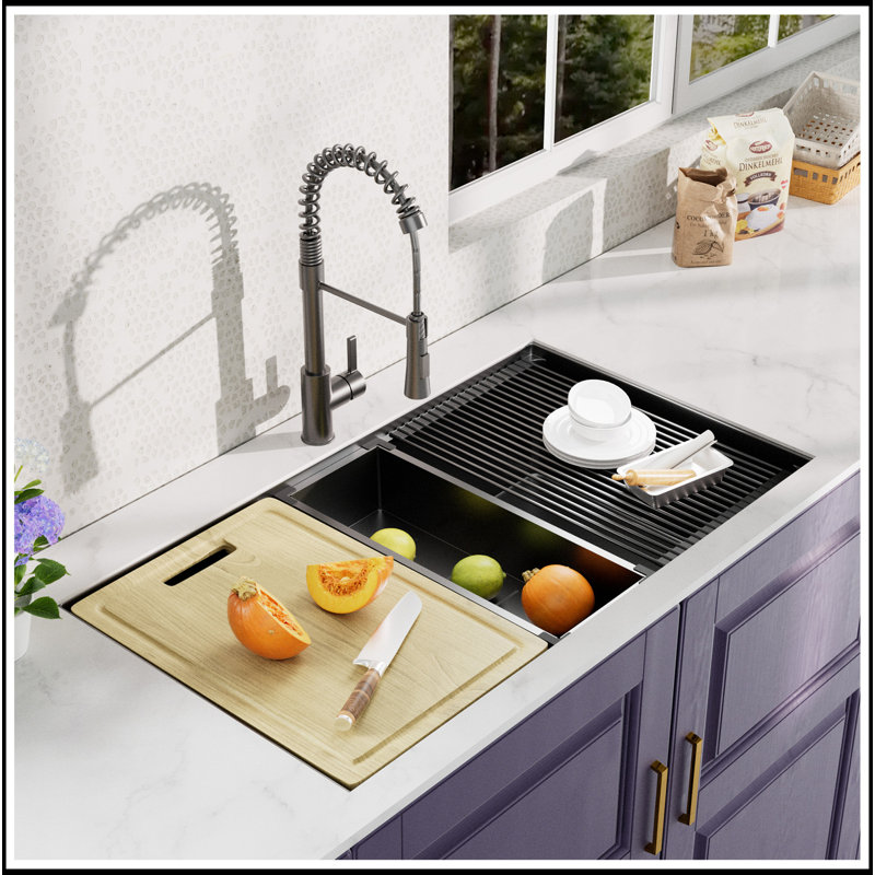 32 Inch Gunmetal Black Stainless Steel Undermount Workstation Sink