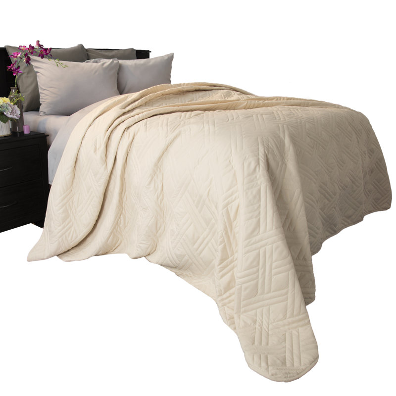 Ivory Microfiber Twin Quilted Coverlet for Adults