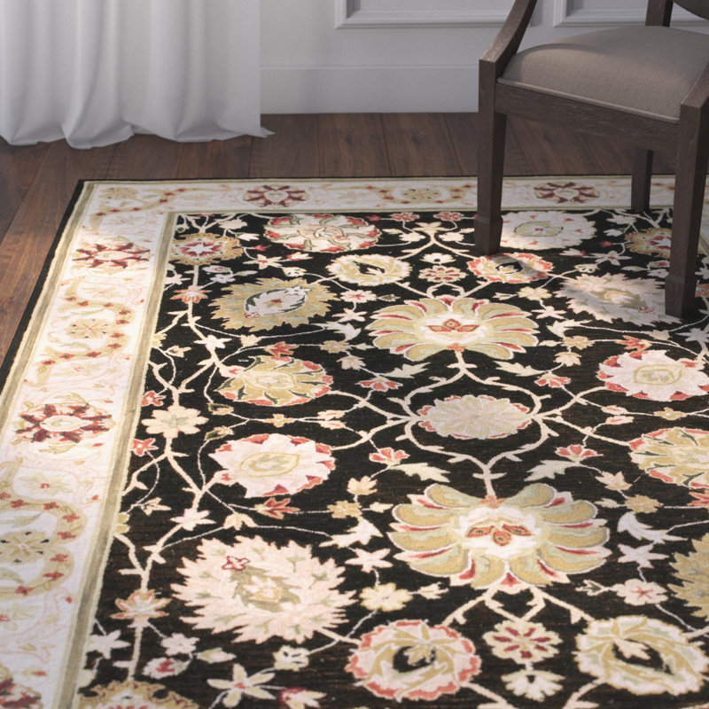 Handmade Black Floral Wool and Cotton Round Area Rug