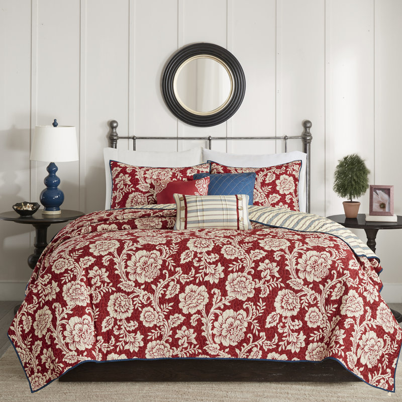 Red and Blue Reversible Cotton King Quilt Set
