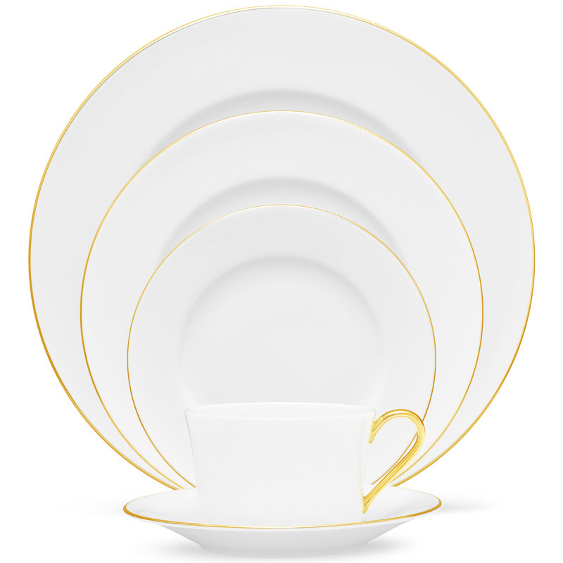 White Bone China Teacups with Gold Trim, Set of Four