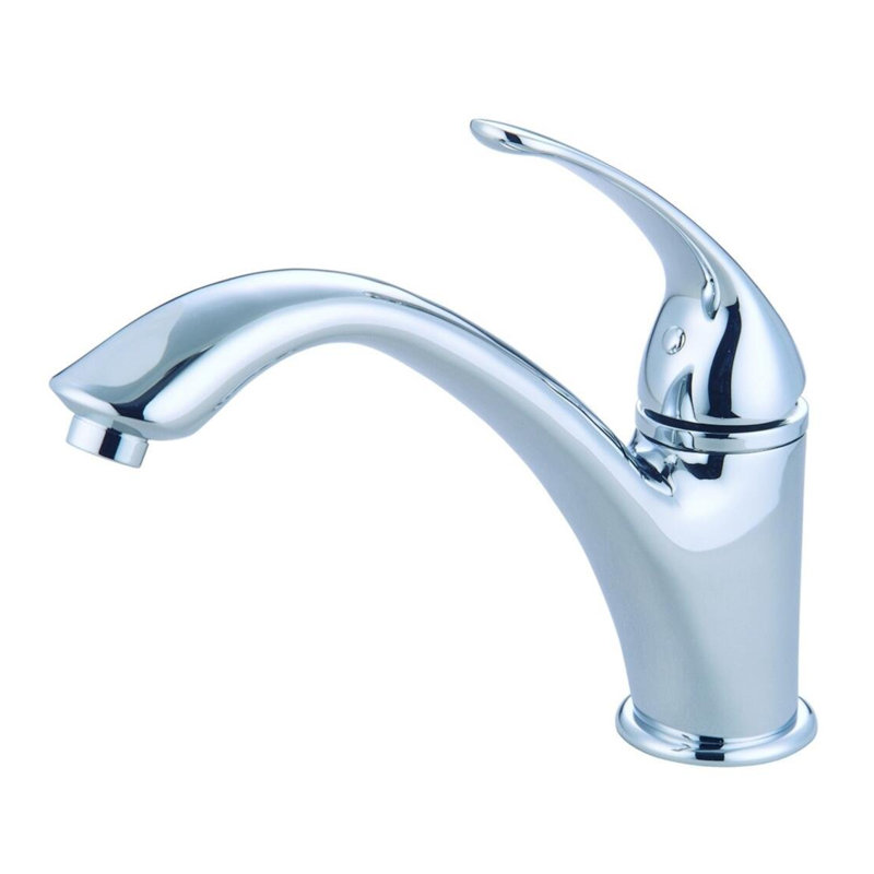 Polished Chrome Single-Handle Lever Kitchen Faucet