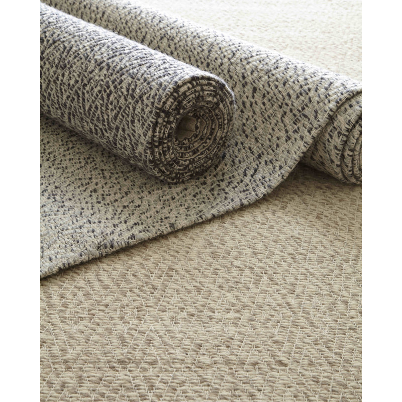 Handcrafted Geometric Beige Wool 8' x 10' Area Rug
