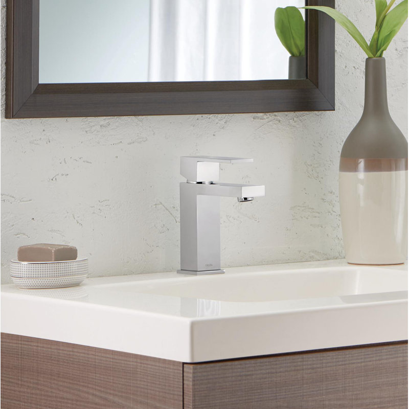 Modern Chrome Single Handle Brass Bathroom Faucet