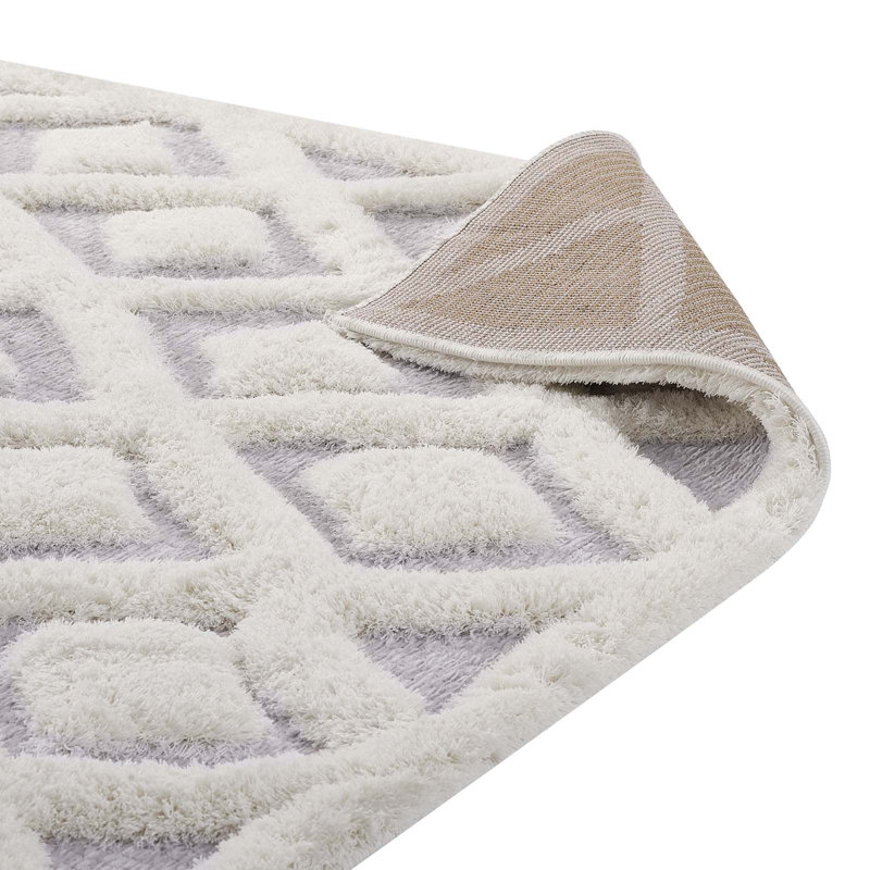 Ivory Diamond Shag Chenille 5' x 8' Area Rug