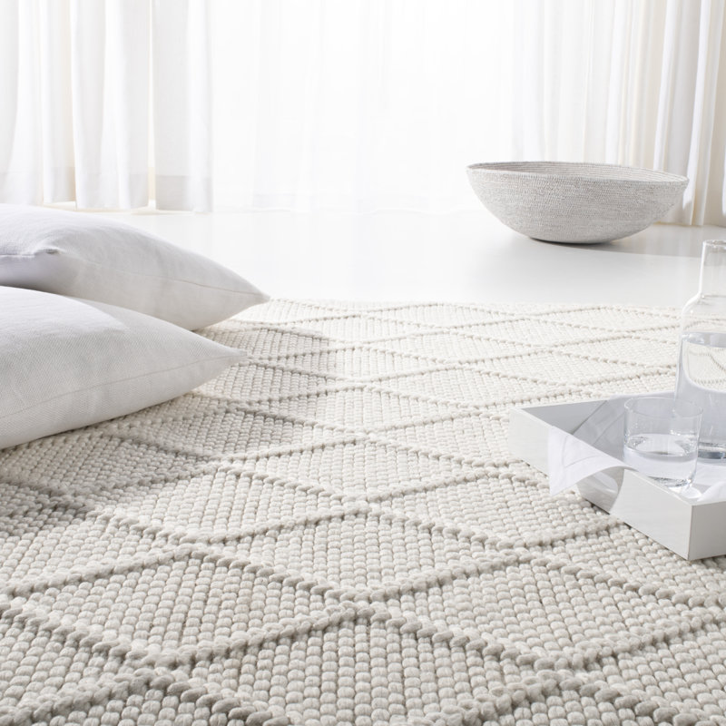 Ivory Diamond Hand-Knotted Wool and Viscose Rug, 6' x 9'