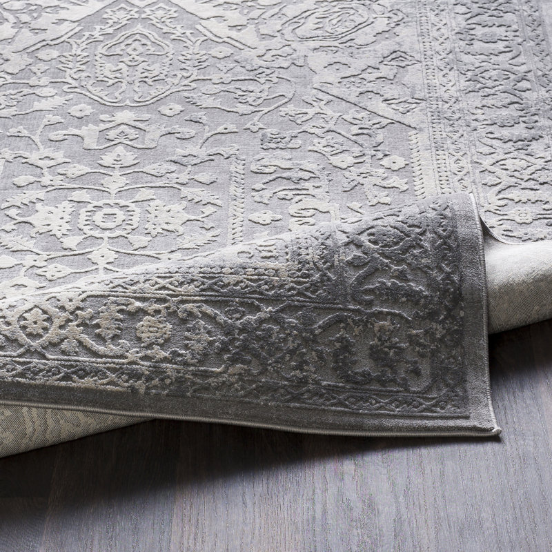 Round Ivory and Gray Synthetic Stain-Resistant Rug, 5'3"