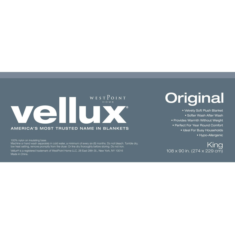 Luxurious King-Sized Ivory Fleece Reversible Blanket