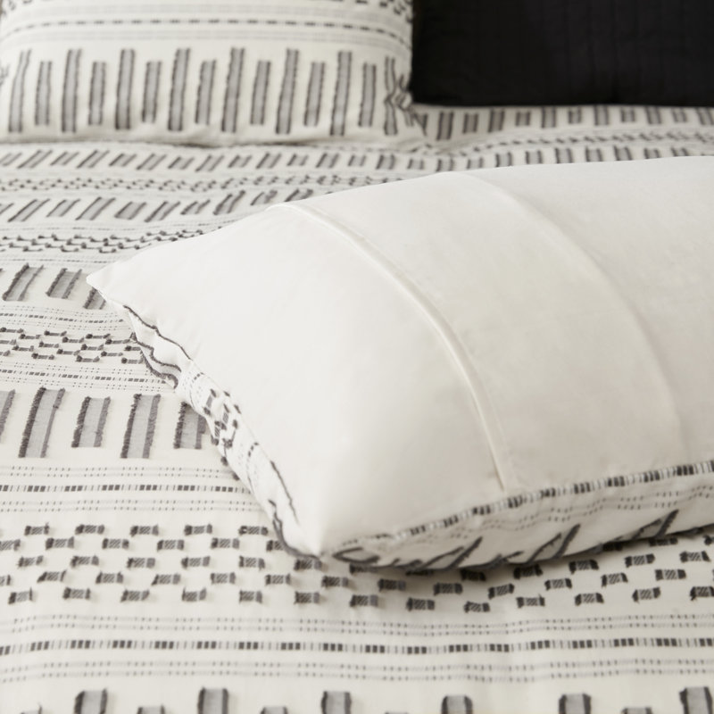 Ivory Cotton Jacquard Full Bedspread Set with Textured Accents