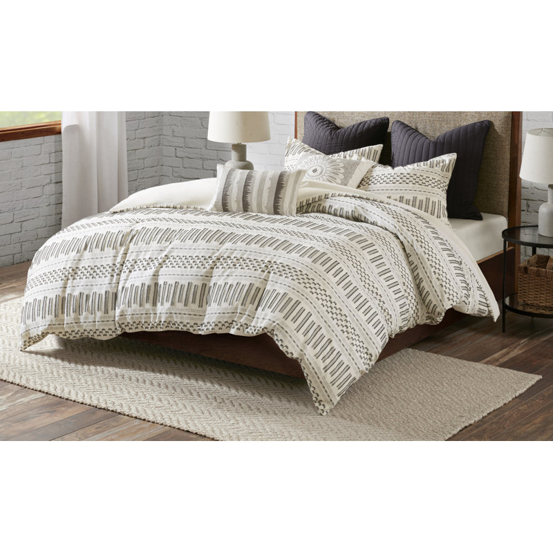 Ivory Cotton Jacquard Full Bedspread Set with Textured Accents