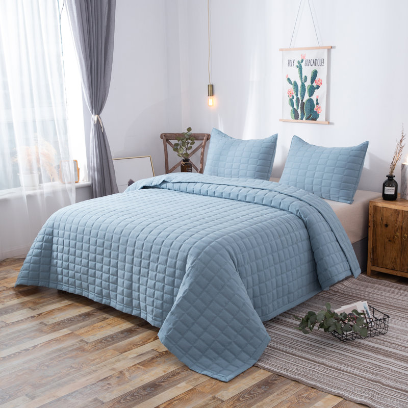 Stonewashed Blue Microfiber King Quilt Set with Reversible Design