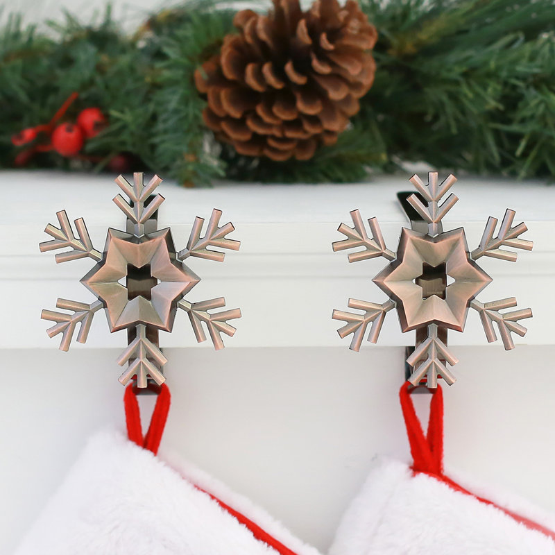 Oil-Rubbed Bronze Snowflake MantleClip Stocking Holders, 2-Pack