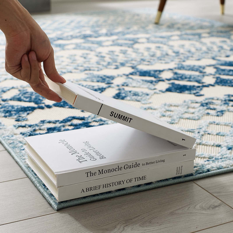 Ivory and Blue Trellis Synthetic 8' x 10' Easy-Care Area Rug