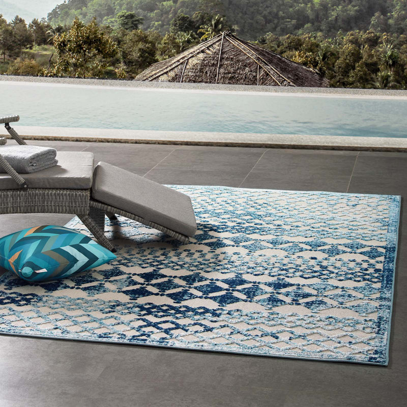 Ivory and Blue Trellis Synthetic 8' x 10' Easy-Care Area Rug