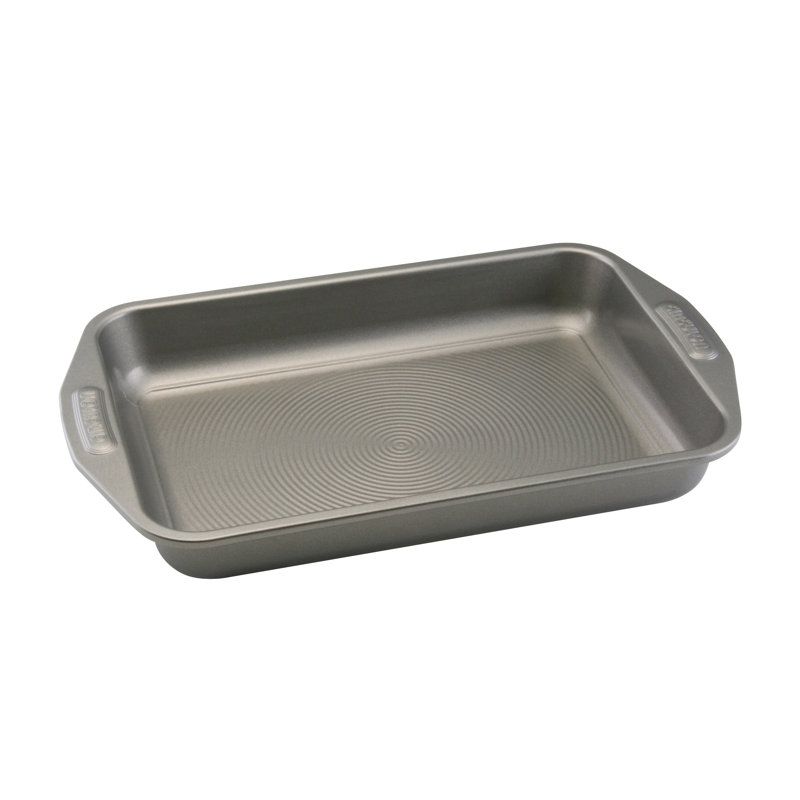Gray Nonstick Rectangular 9-Inch x 13-Inch Cake Pan with Lid