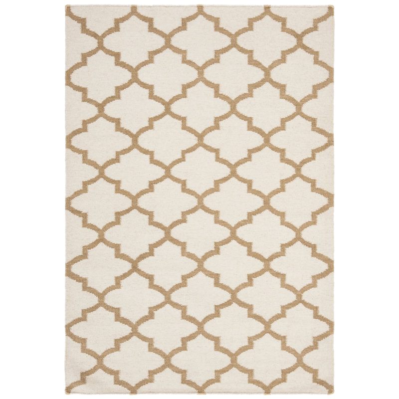 Ivory and Gold 4' x 6' Flatweave Wool Rug