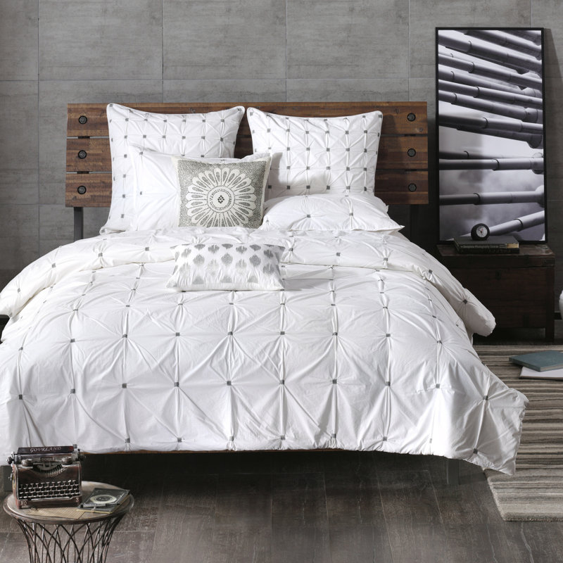 Sofia 20" Modern Medallion Embroidered Grey and Off-White Square Pillow