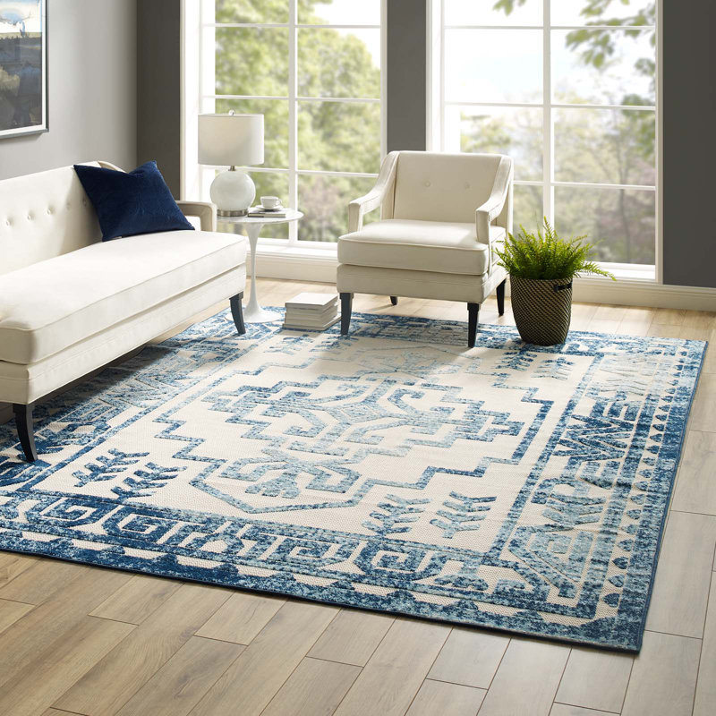 Nyssa Southwestern Aztec 5' x 8' Multicolor Indoor/Outdoor Area Rug