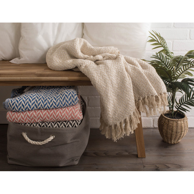 Black and White Cotton Zig-Zag Throw Blanket with Fringe