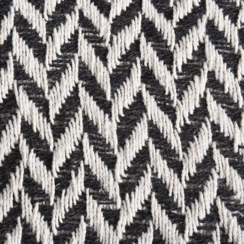 Black and White Cotton Zig-Zag Throw Blanket with Fringe