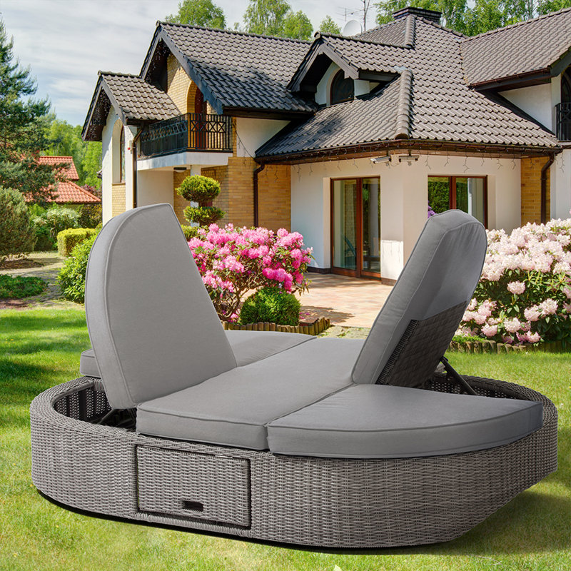Sandra 75" Gray Aluminum Wicker Outdoor Daybed