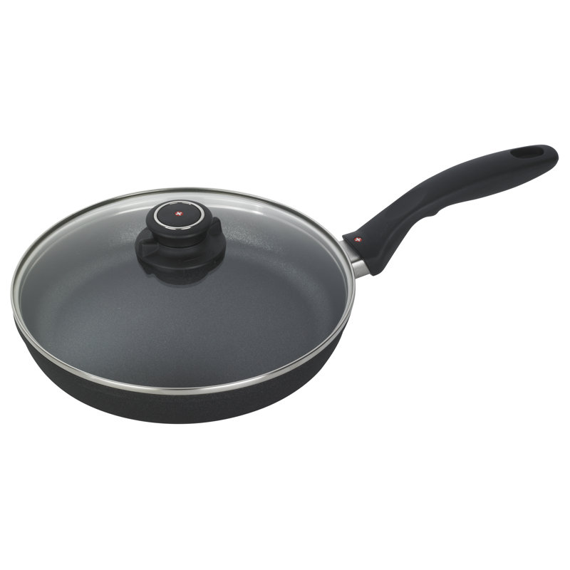 9.5" Black Aluminum Non-stick Fry Pan with Lid