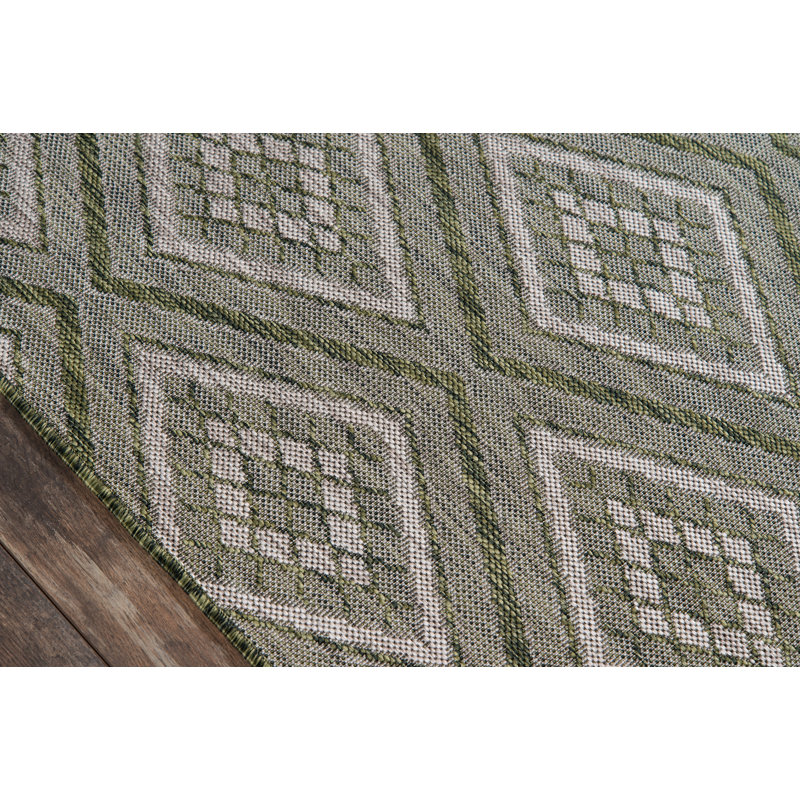 Green Geometric 2' x 3' Synthetic Easy Care Rug