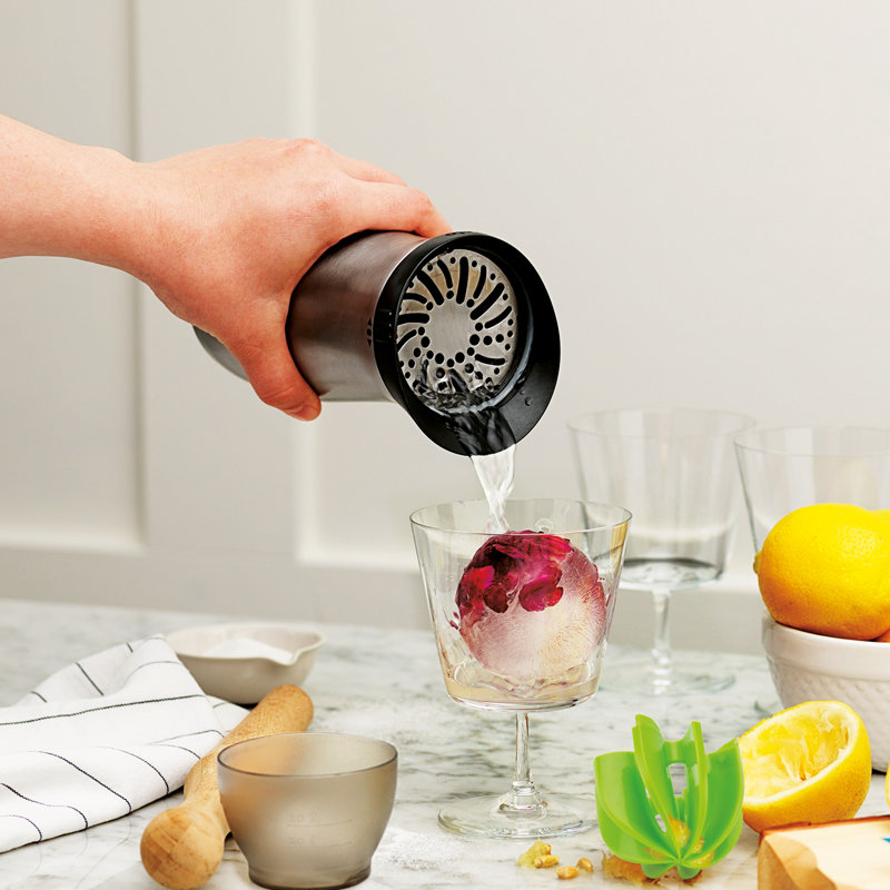 Stainless Steel Cocktail Shaker with Built-In Citrus Reamer