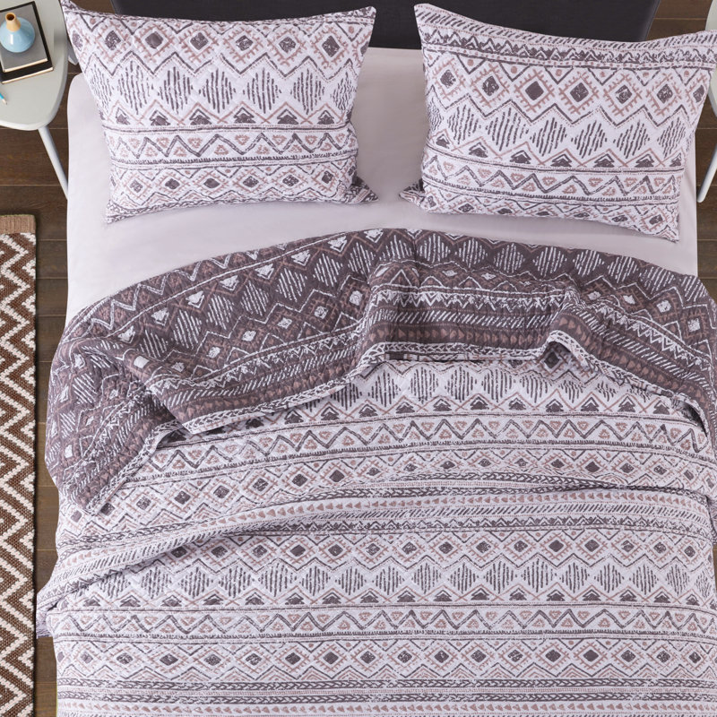 Ivory King Microfiber Reversible Quilt Set