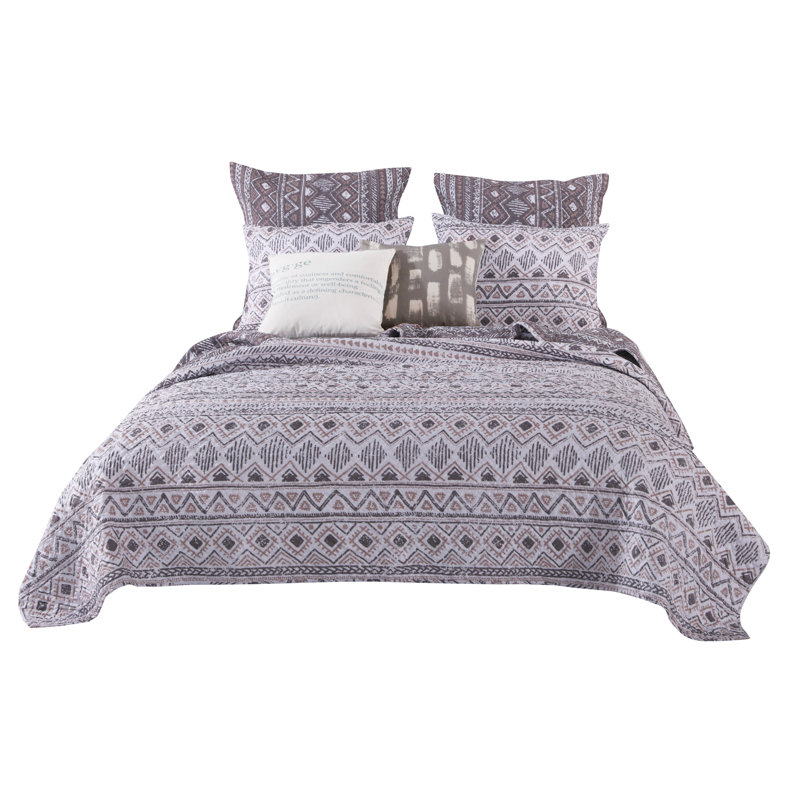 Ivory King Microfiber Reversible Quilt Set
