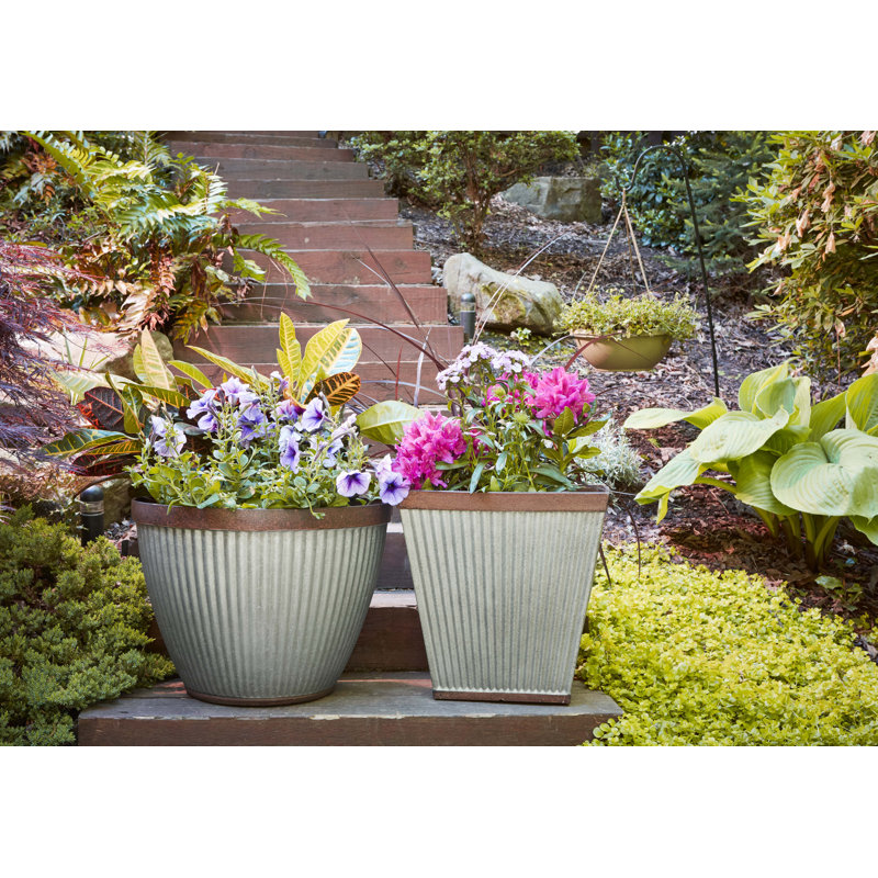 Westlake 20.5" Rustic Brown Resin Outdoor Planter