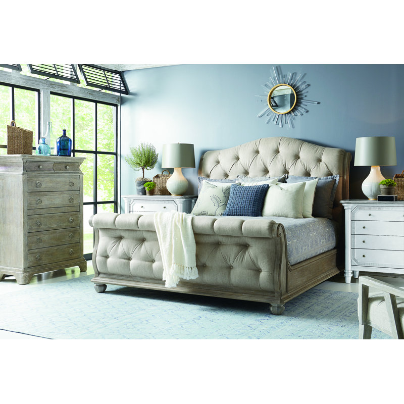 Cottage Beige Queen Upholstered Tufted Sleigh Bed with Oak Details