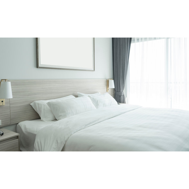 Eggplant Queen Ultra-Soft Microfiber 6-Piece Sheet Set