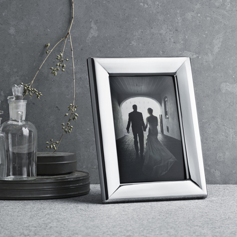 5x7 Silver Stainless Steel Tabletop and Wall Picture Frame
