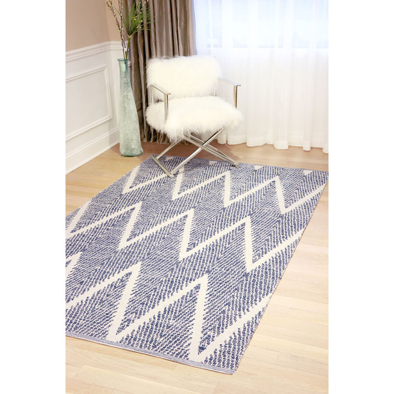 Navy Simplicity Hand-Woven Cotton Chevron 9' x 12' Rug