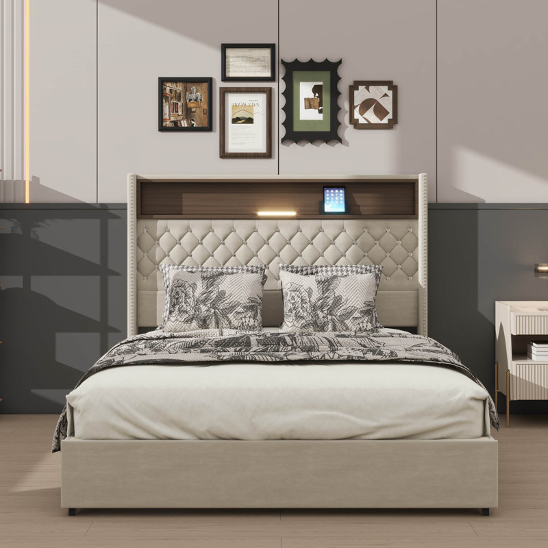 Structure de lit pour grand lit tapissier en velours, USB intégré et veilleuse, lit plateforme à oreilles avec rangement pour tête de lit