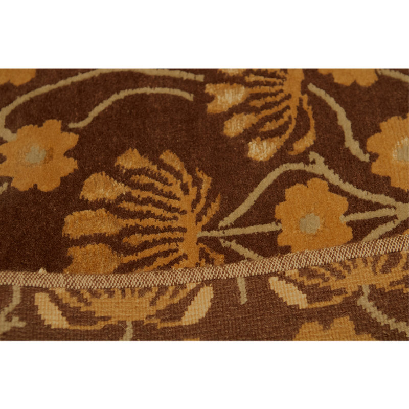 Tapis de couloir noué à la main