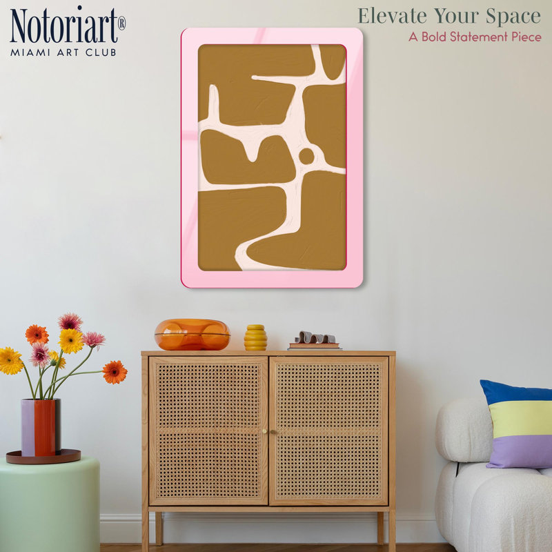 Cadre mural moderne girafe en acrylique par NOTORIART, H 39,5 po x l 27,5 po, Arrondi, Rose